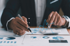 Analyzing graph Trader Factor